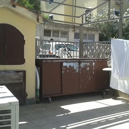 Apartman Gruevski * سبليت
